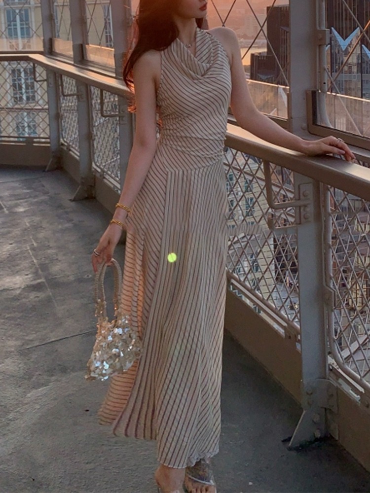 FD100 Women's Temperament Holiday Long Dress Sleeveless Dress Slim Waist New Style