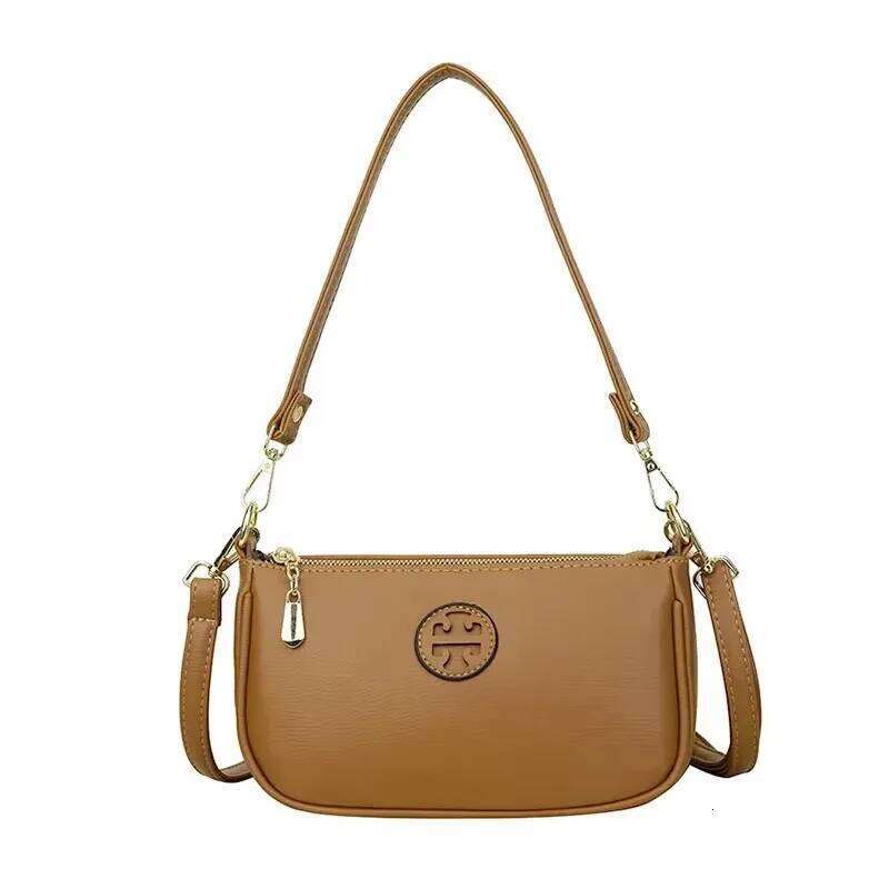 Designer Paris Fashion Shopper Bag - Unique Leather Crossbody Messenger with Chain Strap Vintage Minimalist Large Capacity Tote