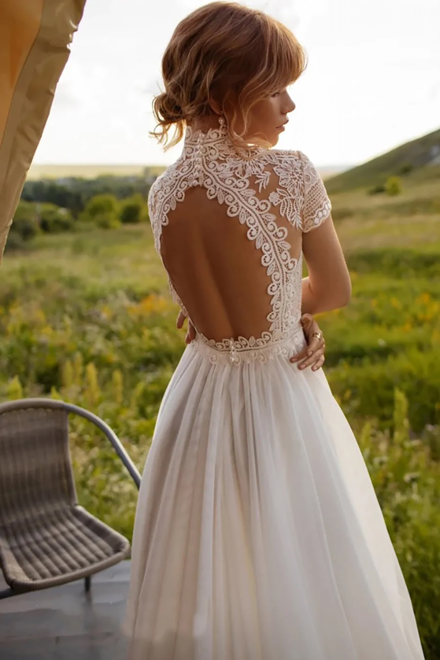 Vintage Boho Wedding Dress Lace High Neck A Line Tulle Princess Hollow Bare Back Short Sleeves Bridal Gowns Robe De Mariee Free shipp