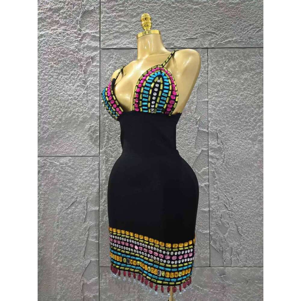 Black Color Women Sleeveless Sexy V-Neck Bodycon Mini Bandage Colorful Crystal Celebrate Nightclub Party Red Carpet Dress