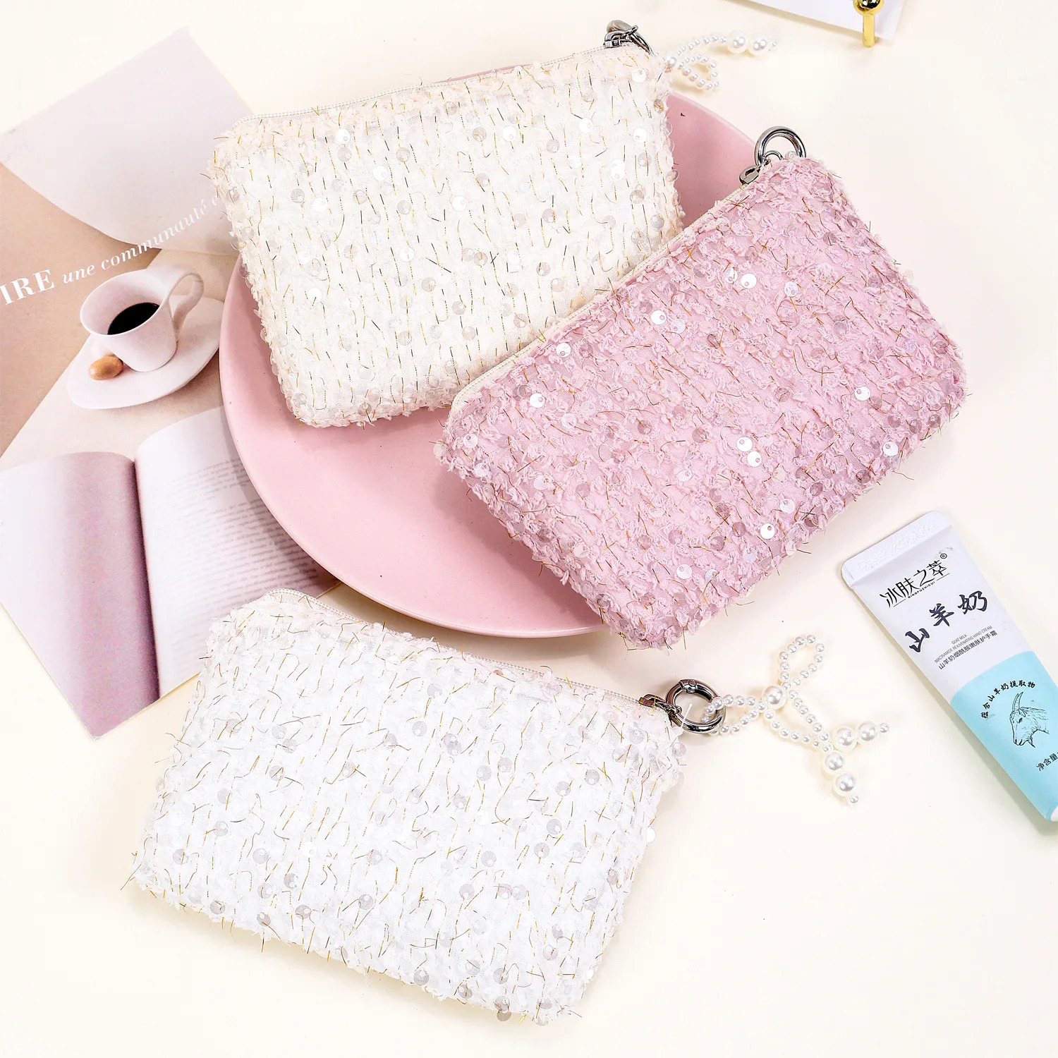 1 Piece Women Fashion Elegant Coin Purse Glitter Sequin Chic Earphone Lipstick Zipper Bag Portable Phone Kpop Pocard Bag 250614