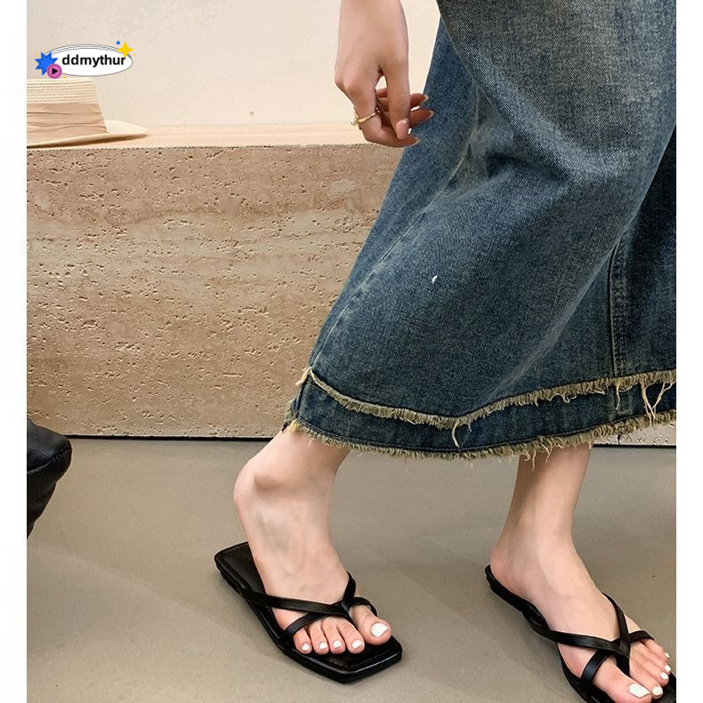 Flat Clip-On for Women, Outdoor Wear, 2025 Summer New Simple Elegant Korean Style Square Toe Beach Sandals ddmythur