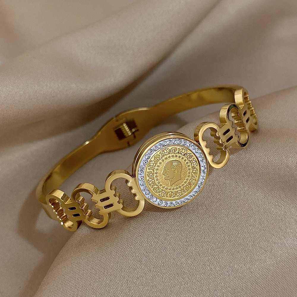 Fashion Rhinestone Coin Gold Plated Stainless Steel Irregular Geometric Wide Cuff Bangle Waterproof Jewelry Z250616