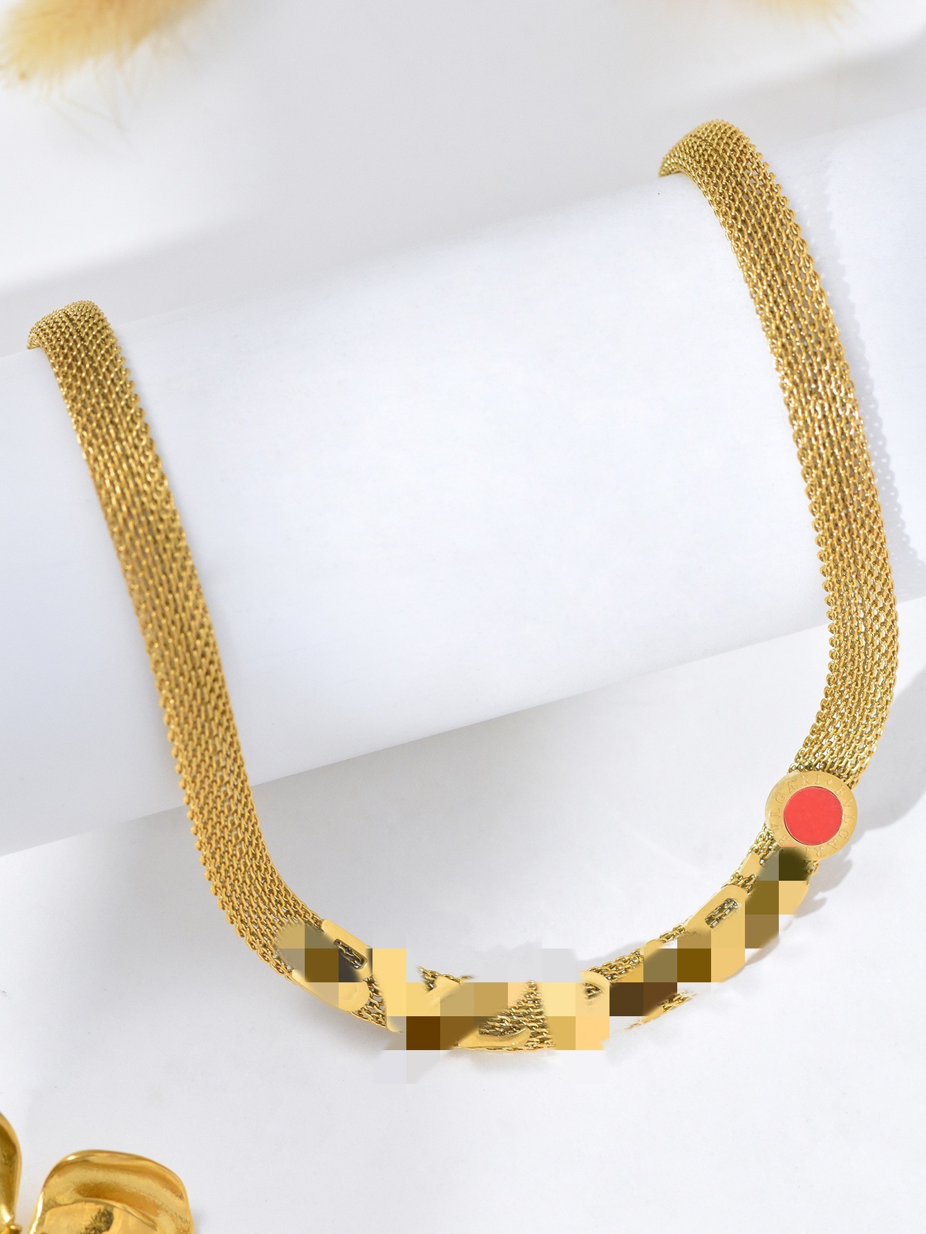 High-End Short for Women Autumn Winter Sweater Chain Design Letter Necklace