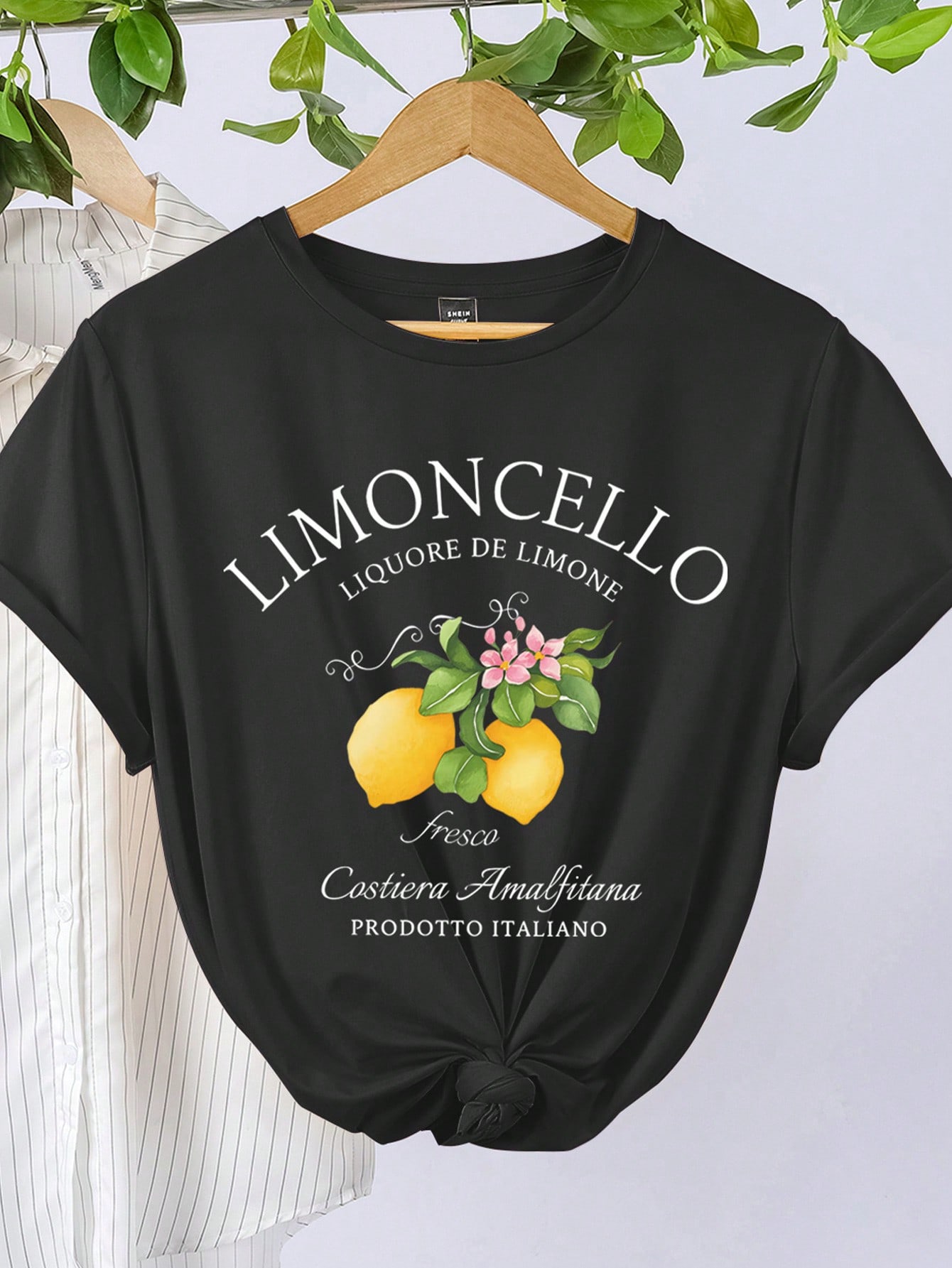 Casual Summer Wear with a Twist Designer Calvaya Lemon Motif Short Sleeve Top