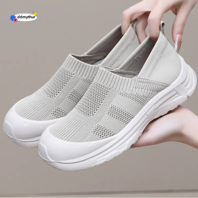 2025 Slip-On Lazy German Training Women's Spring and Autumn New Soft Sole Comfortable Breathable Shoes ddmythur