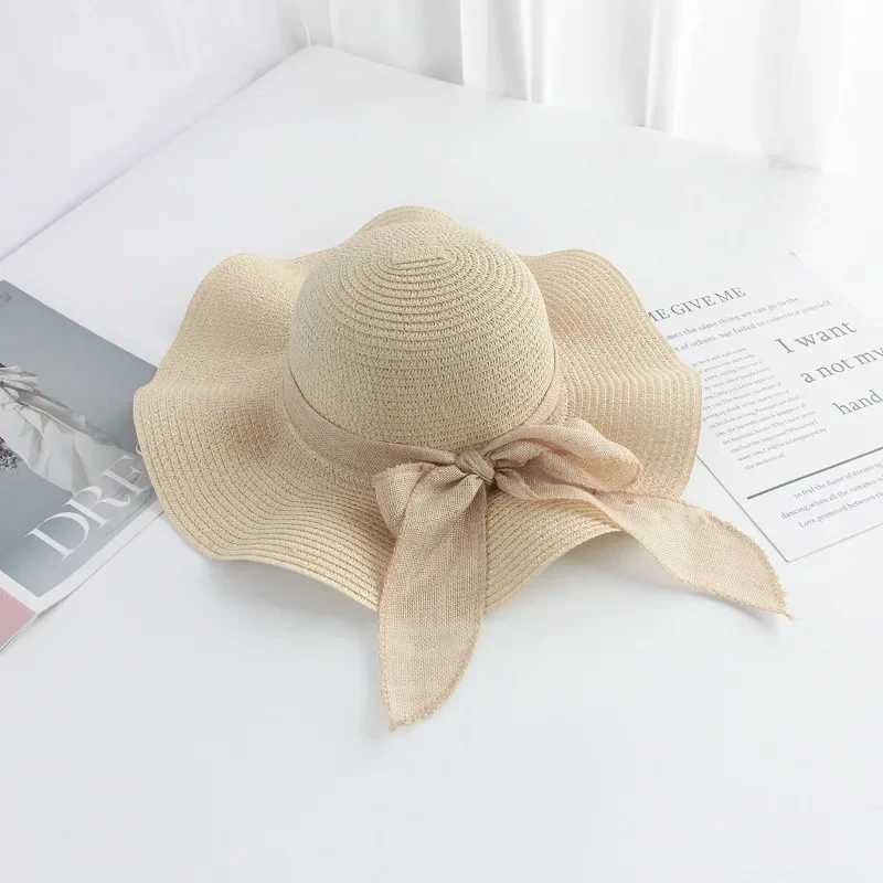 Womens Straw Hat for Sun Protection and Shade Foldable Portable Beach Hat M250616