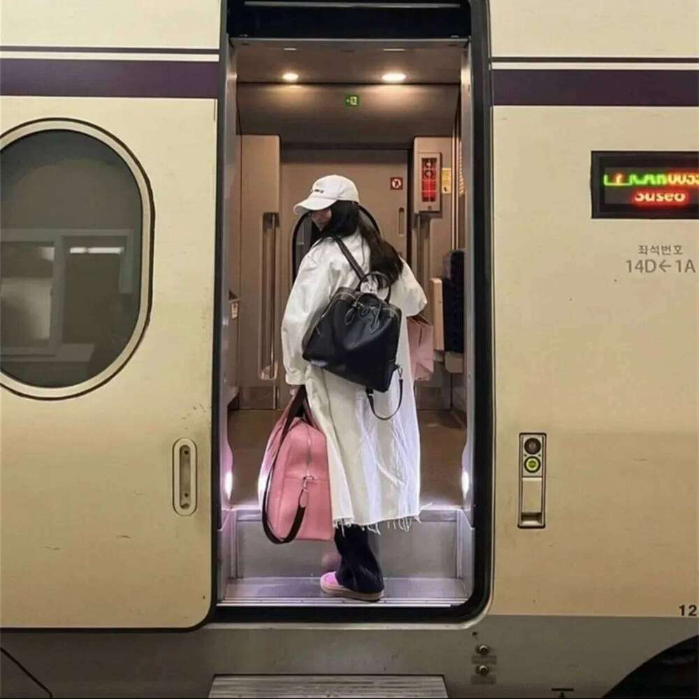 Nichekimsapparel Large Capacity Motorcycle Cow Leather Double Shoulder Commute Backpack Computer Bag From China