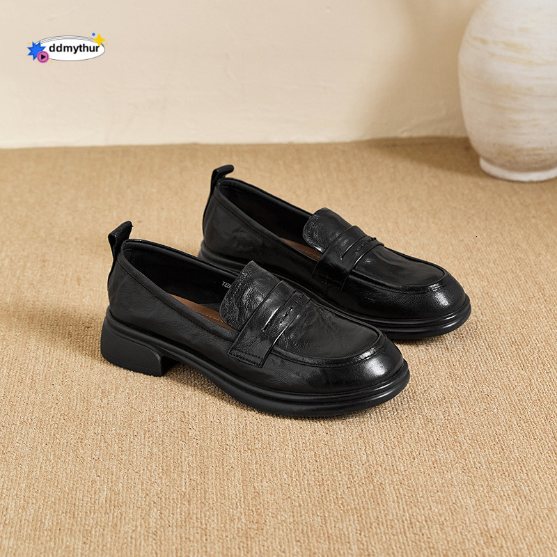 Leather British Style 2025 New Spring Autumn Versatile Loafers Mid-Heel Single Women's Work Shoes ddmythur