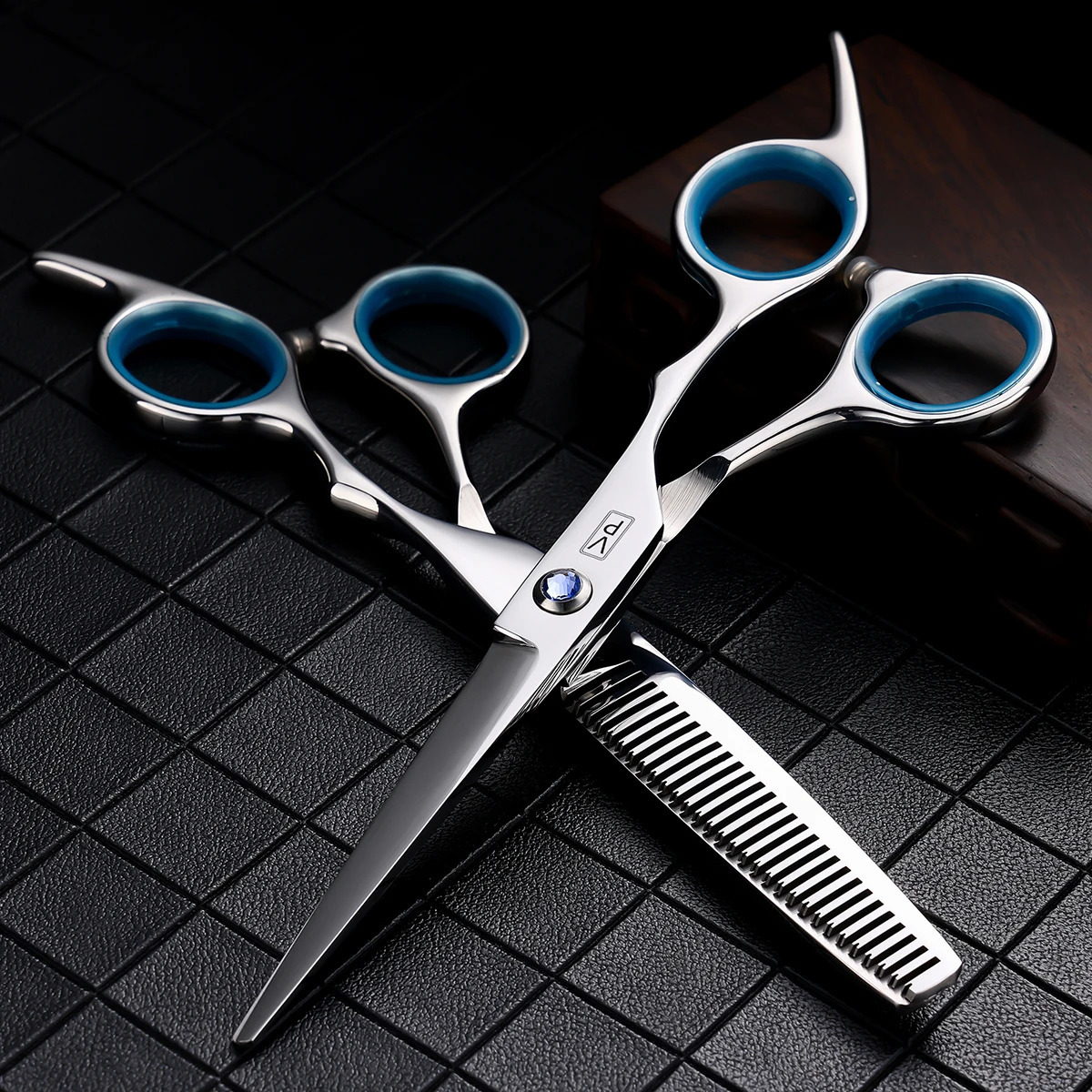 Professional Hairdressing Haircut Scissors 6 Inch 440C Barber Shop Hairdressers Cutting Thinning Tools High Quality Salon Set 250611