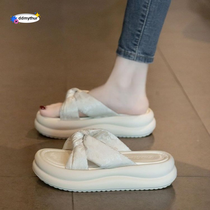 Thick-Soled Chinese Style National Trend Women's Summer New Fashion Outdoor Beautiful French Cross High-End Sense Sandals ddmythur
