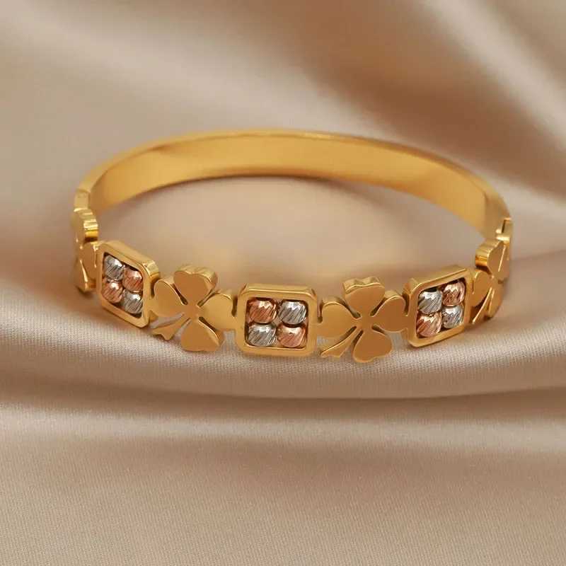 Stainless Steel Metal Mix Beads Flower Bangles for Women Fashion Brand Jewelry Elegant Bangles Accessories Z250616