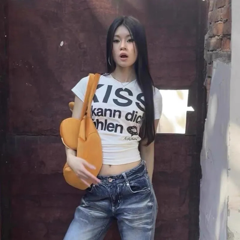 Karrram Japanese Y2k Letter Print T-shirt Trashy 2000s Style Crop Top Vintage Harajuku Short Sleeve Tee Shirt American Retro 90s 250614