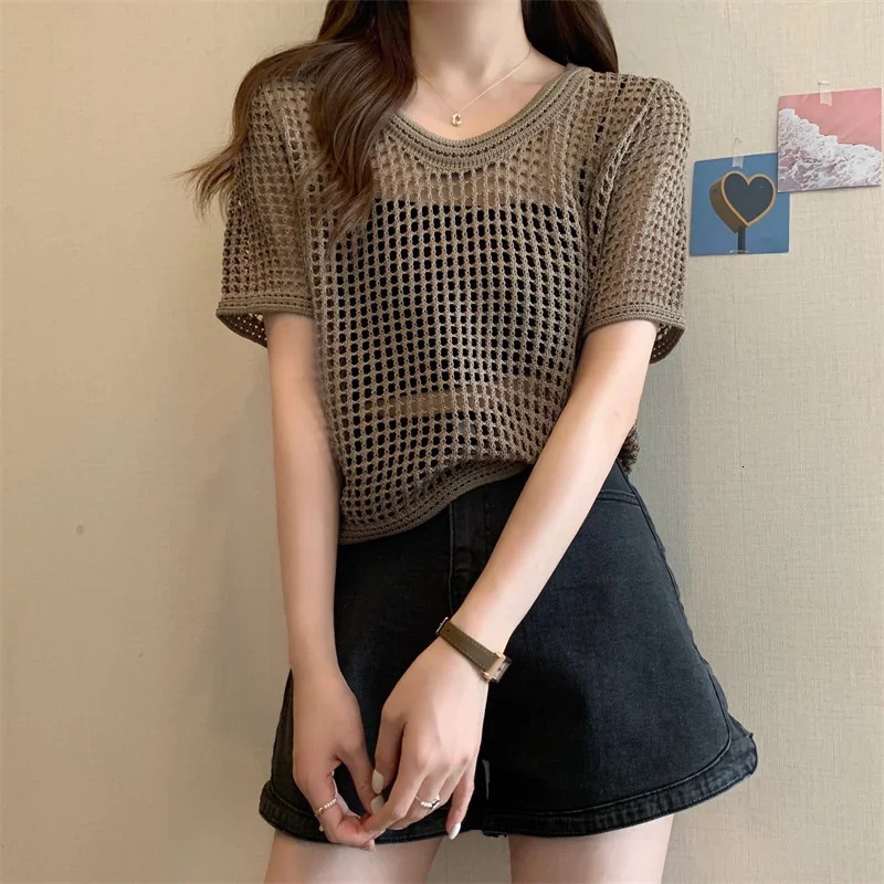 Casual Women Beach Slim Tops O-Neck Summer Sexy Hollow Out Knitting Shirt Women Chic Short Sleeved Knit T-shirt 250614