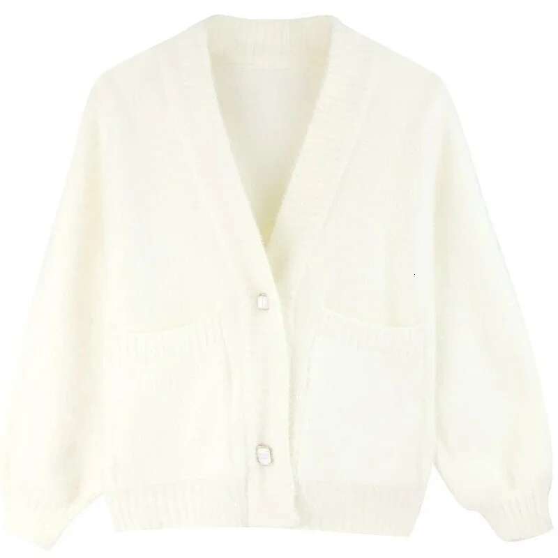 Kawaii Knit Tops for Woman Cardigan Winter Button Cute Womens Sweater White Autumn 2024 New in Korean Luxury Long Sleeve Trend