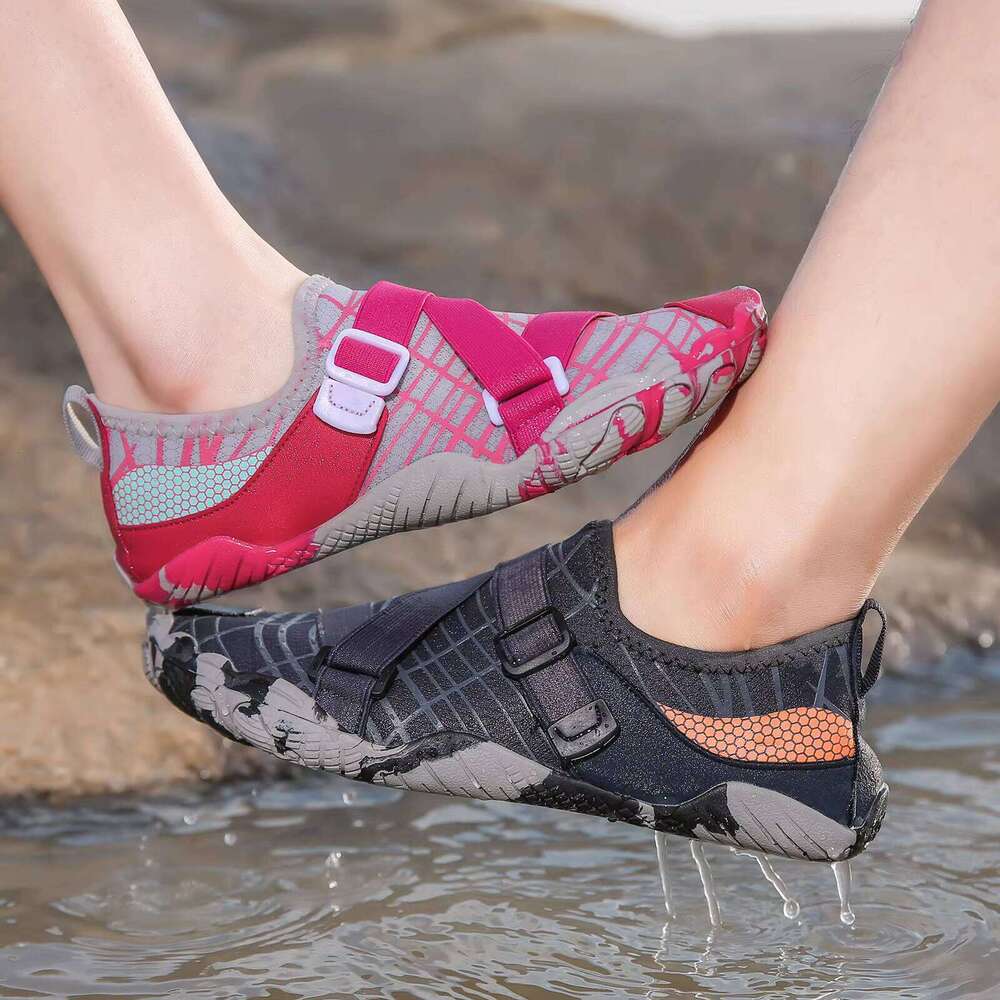 New Design Unisex Summer Aqua Sneakers Walking and Surfing Five Fingers Non-slip Wading Shoes