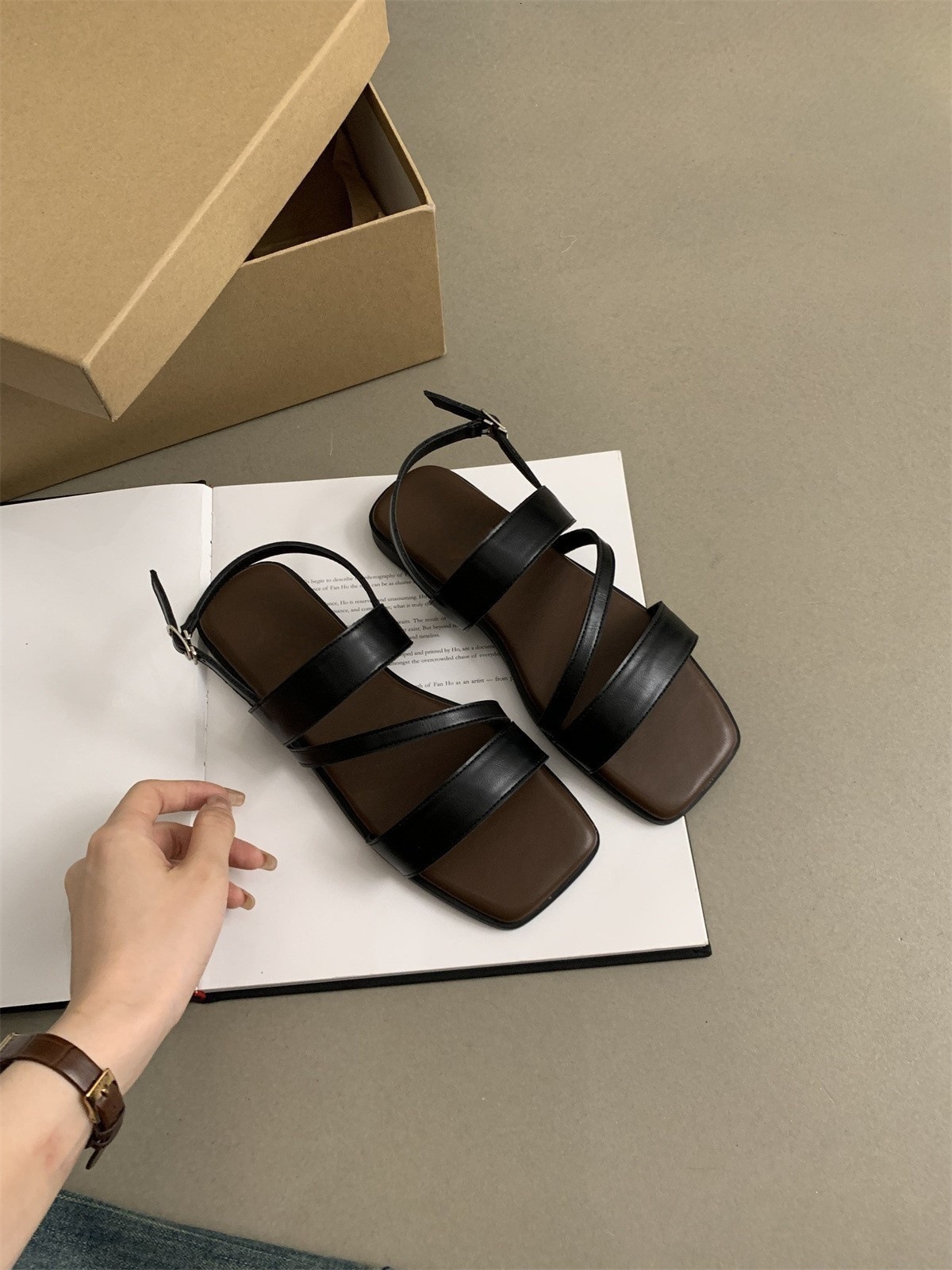 Women's Summer Outdoor Shoes New Korean Retro Fairy Style Women's Sandals Designer Sandals Fashion Women's Slippers