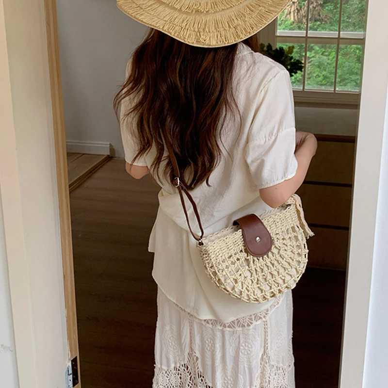 Ladies Crochet Shoulder Bag with Adjustable Strap Semicircle Straw Handbag Knitting Crossbody Bag Travel Vacation Commute Bag XJ2520616