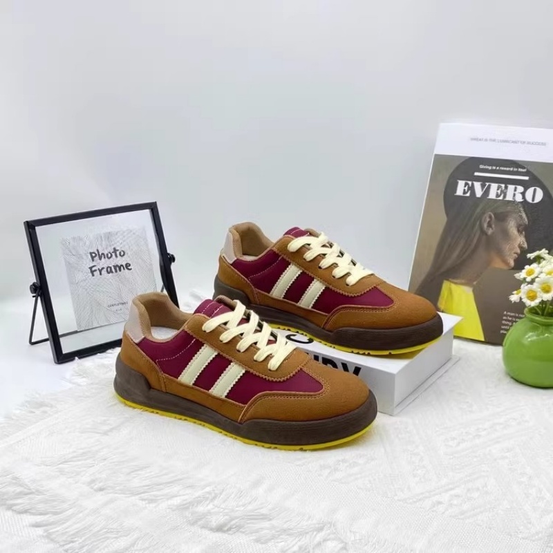 2025 free shipping men's shoes fashion new designer new style thick soled retro Forrest Gump shoes casual sports board shoes yellow