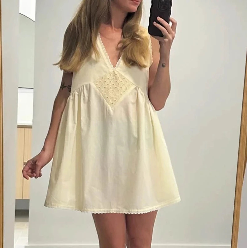 Womens Lace Trim V Neck Mini Dress Y2k 90s Vintage Aesthetic Summer Flowy Swing Dress Going Out Boho Coquette A Line Dress 250614