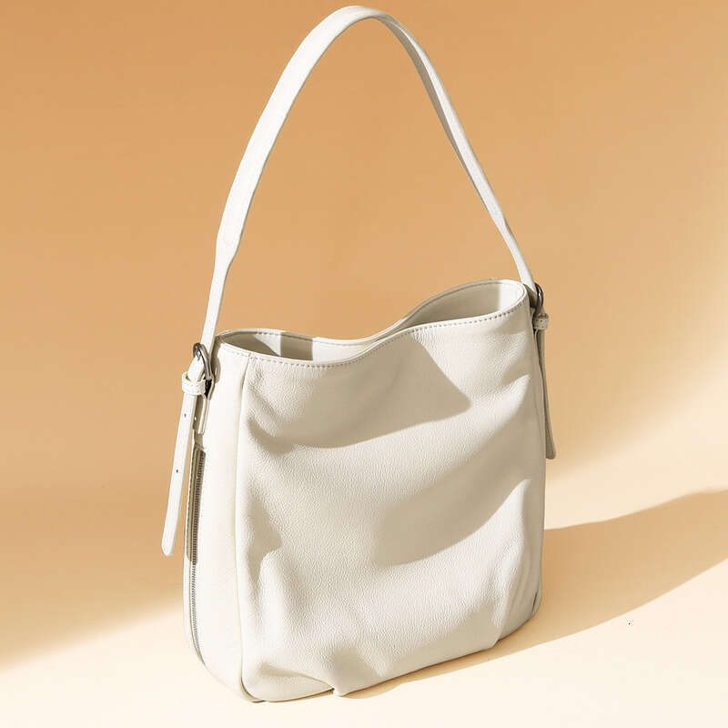 Straw Beach Tote Trendy Fashion For Women High End Genuine Leather Shoulder Commuting Underarm Bag Simple Versatile Bucket Bag Straw Large Tote