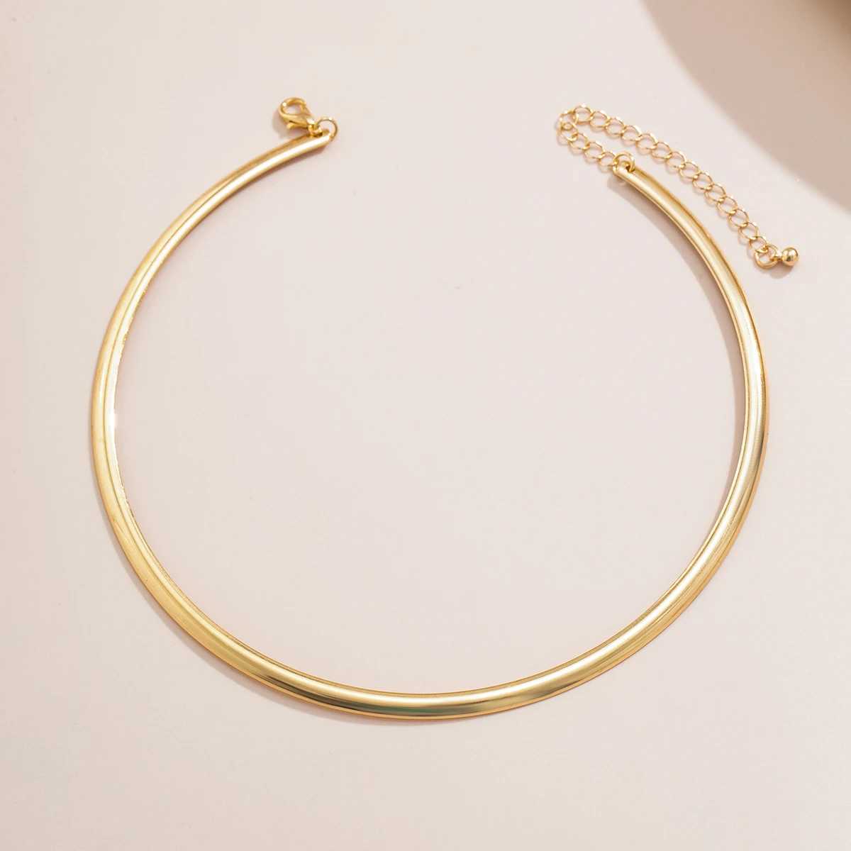 Elegant Simple Chunky Circle Torques Necklace for Women Trendy Choker Collar Fashion Jewelry on the Neck Accessories Female V250625