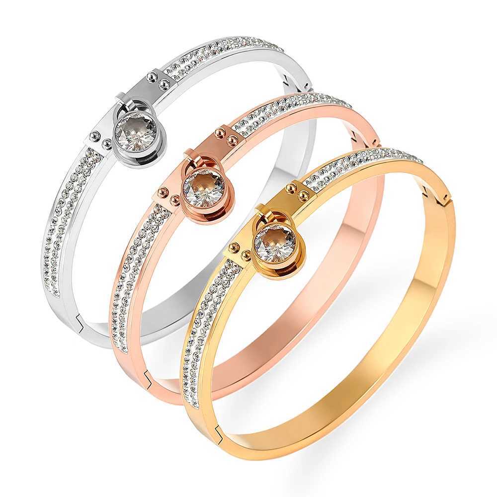 FYSARA Fashion Zirconia Crystals Bangle Stainless Steel Rivet for Women Brand Jewelry Big Crystal Pendant Cuff Chain Z250616