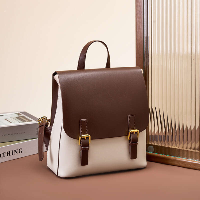 2025 New Spring and Autumn Female College Students, Simple Large Capacity Travel Backpack for Women