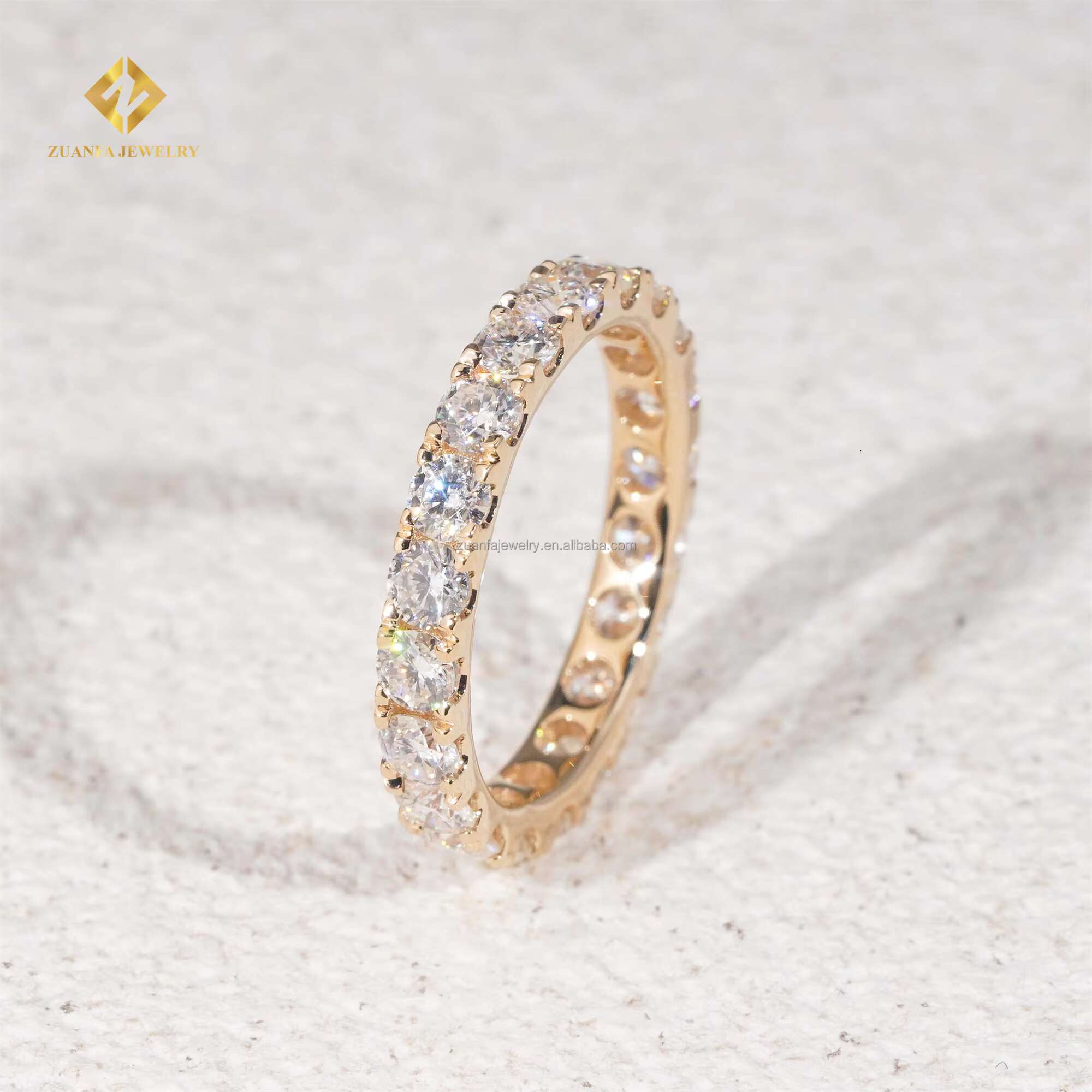 Custom Made Fully Iced Out GRA Certificate Bridal Jewelry 14k Gold 3mm VVS1 Moissanite Diamond Female Engagement Band Ring