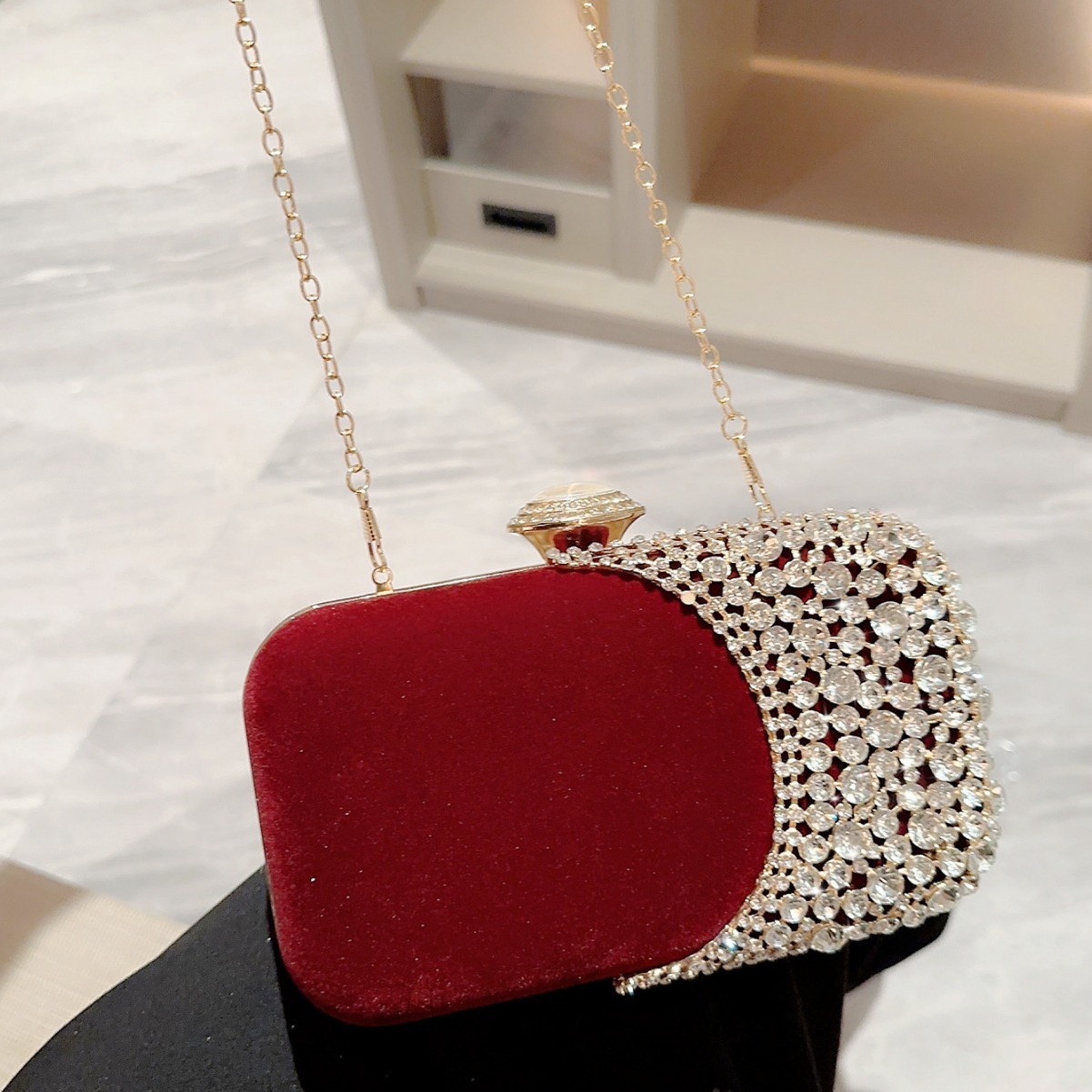 Free Shipping Designer Handbag Fashion New Velvet Banquet Bag High-end Box Bag Women's Luxury Evening Bag Square Buckle Evening Clutch Chain Bag