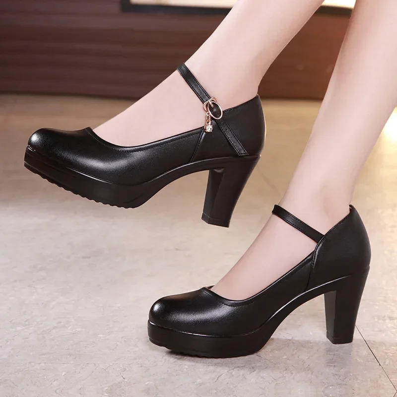 Small Size 32-43 Shallow Thick Bottom White Silver Wedding Shoes Bride Platform Pumps 2025 Block High Heels Shoes for Model Mom 250614