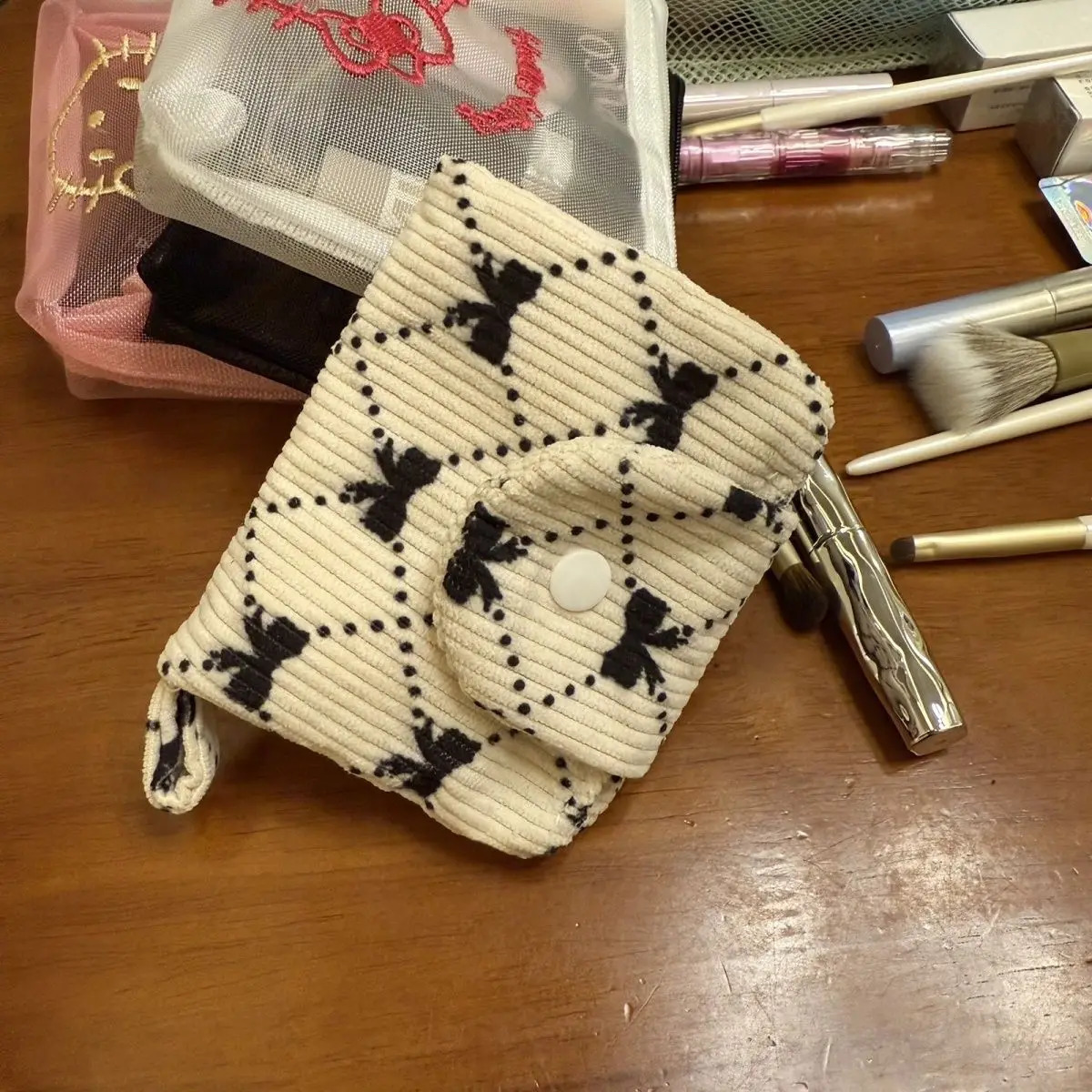 1 Piece INS Casual Corduroy Bow Coin Card Purse for Student Girl Portable Kpop Pocard ID Bank Card Wallet Korean Fashion Bag 250614