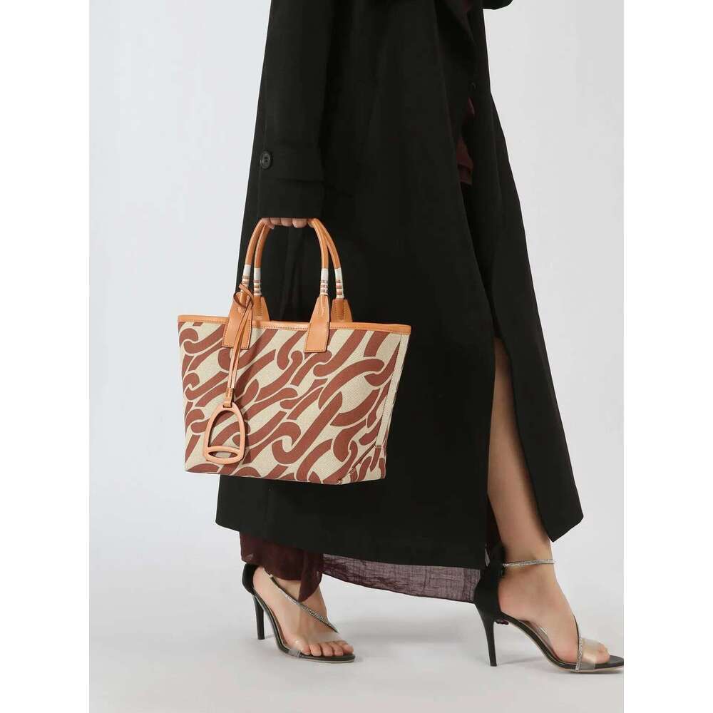 New bags Casual Fashion Leather Tote Bag For Women - Stylish Vintage Crossbody Handbag With Minimalist Designer Letter