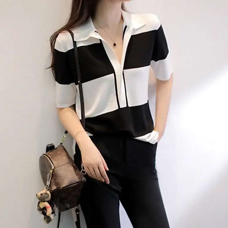 Tops Woman Striped Baggy New in Knitwears Short Sleeve T Shirt for Women Korean Reviews Clothes Emo Y2k Clearance 90s Vintage