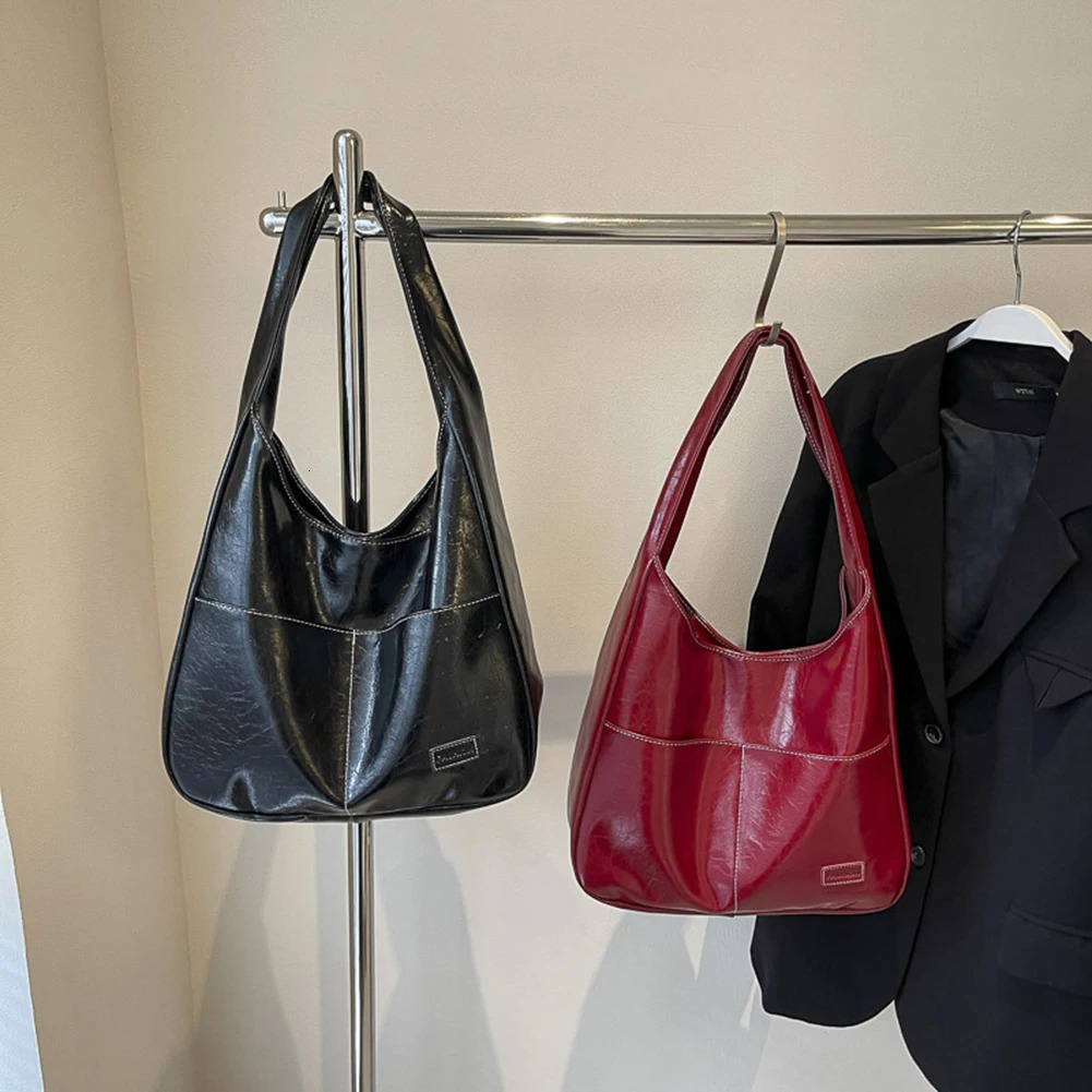 Trendy Hobo Bag for Women Crafted from Durable PU Leather with Magnetic Closure Ideal for Travel and Commuting 250609