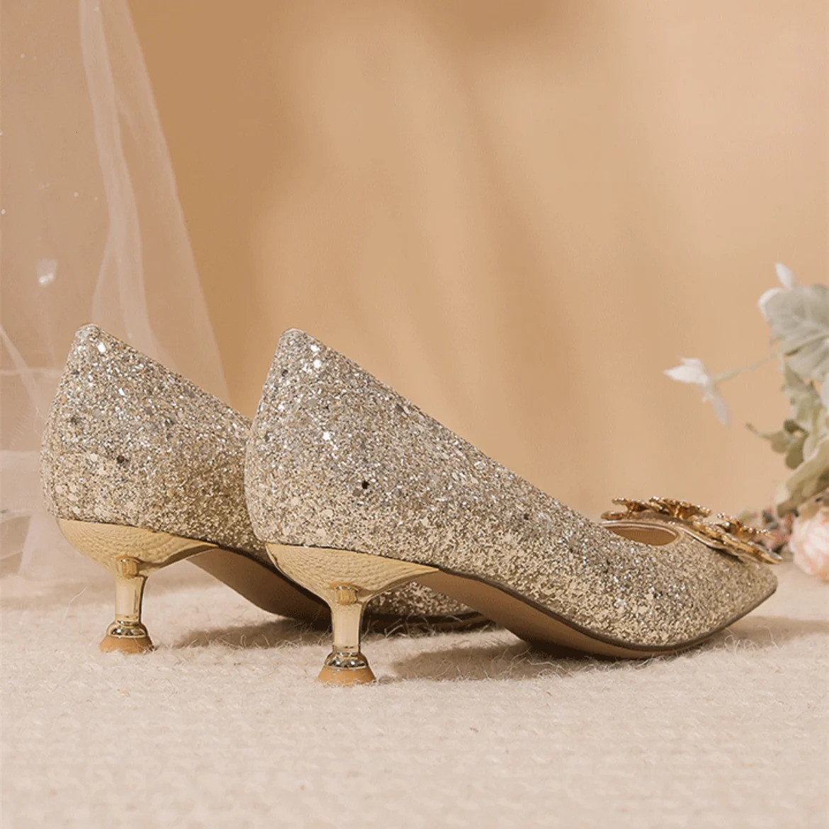 Ladies Pumps Pointed Toe Silver Rhinestone Low Heel Elegant Womens Shoes Bride Footwear 39 Vacation 2025 Trend on Offer Slip 250614