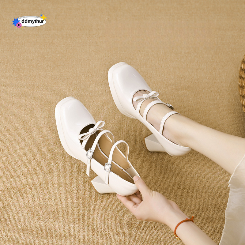 French Style Exquisite Single Light Luxury High-end Mary Jane Women's Shoes Silver High Waterproof Platform Chunky Comfortable Thin Heels ddmythu