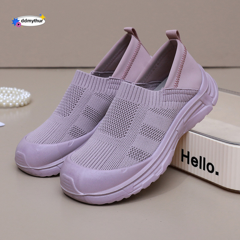 2025 Slip-On Lazy German Training Women's Spring and Autumn New Soft Sole Comfortable Breathable Shoes ddmythur