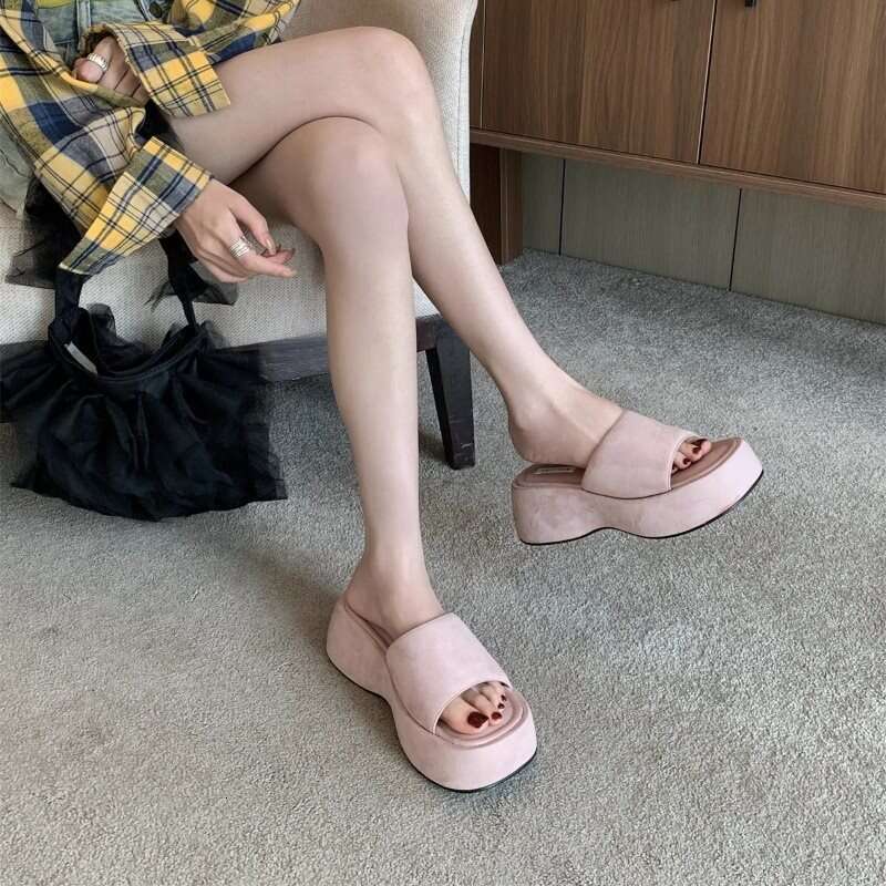 2025 Women's Sandals New Skirts, Beach Shoes, Super Popular Thick-Soled Slippers for Women, Summer Outdoor High Heels