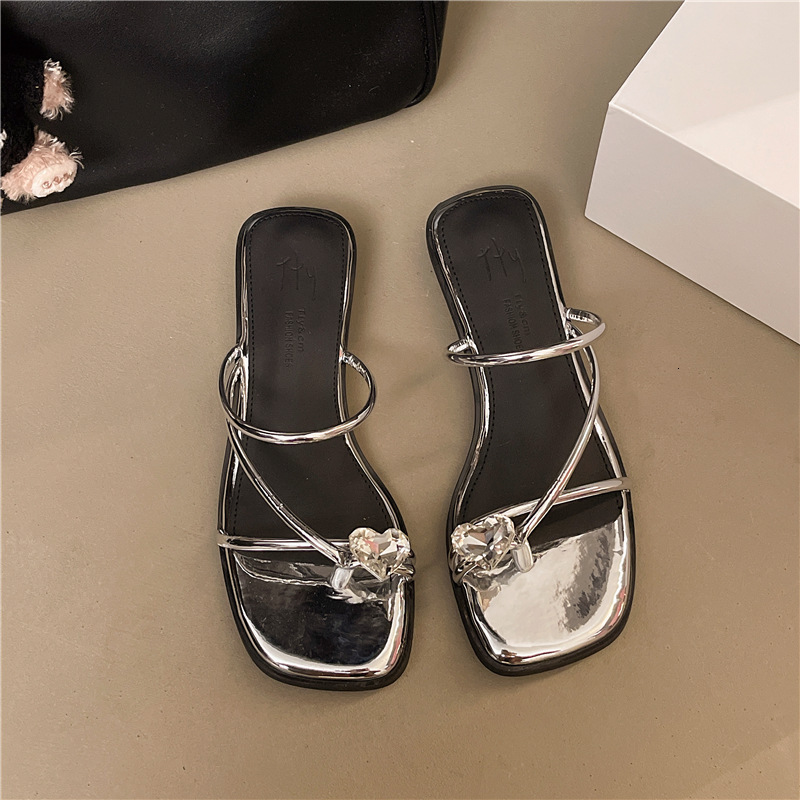 Ddmysports Flat French Style Small Fairy Shoes Fashion Outdoor New Summer Elegant Toe Clip Sandals Outdoor Shoes