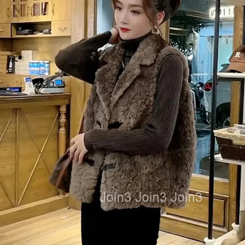 Warm Slim Fit Lamb Plush Lady Giletes Insulated Lightweight Padded Coats on Sale Womens Vests Elegant Working New Outerwear