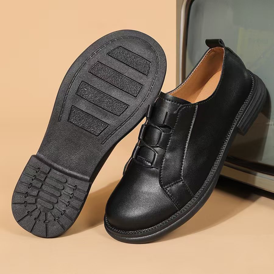 Casual skate shoes for spring-summer: new soft-faced magic tape color-blocking lazy shoes with imitation leather soft soles, fashionable and versatile