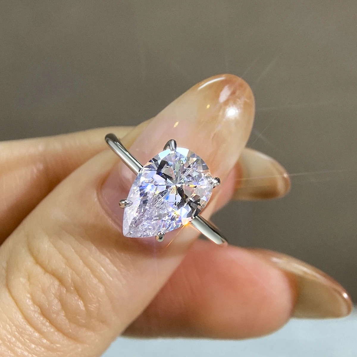925 Sterling Silver 1-4 CT Simple Sparkling Pear Shape Zircon Ring For Women Engagement Wedding High Quality Fine Jewelry 250610