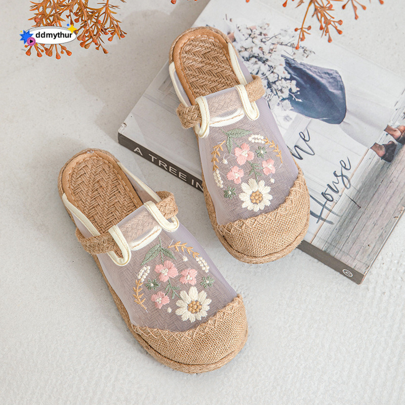 W001 Summer New Mesh Women's Shoes Ethnic Style Elegant Small Flower Embroidered Round Toe Cloth Slippers for Women ddmythur
