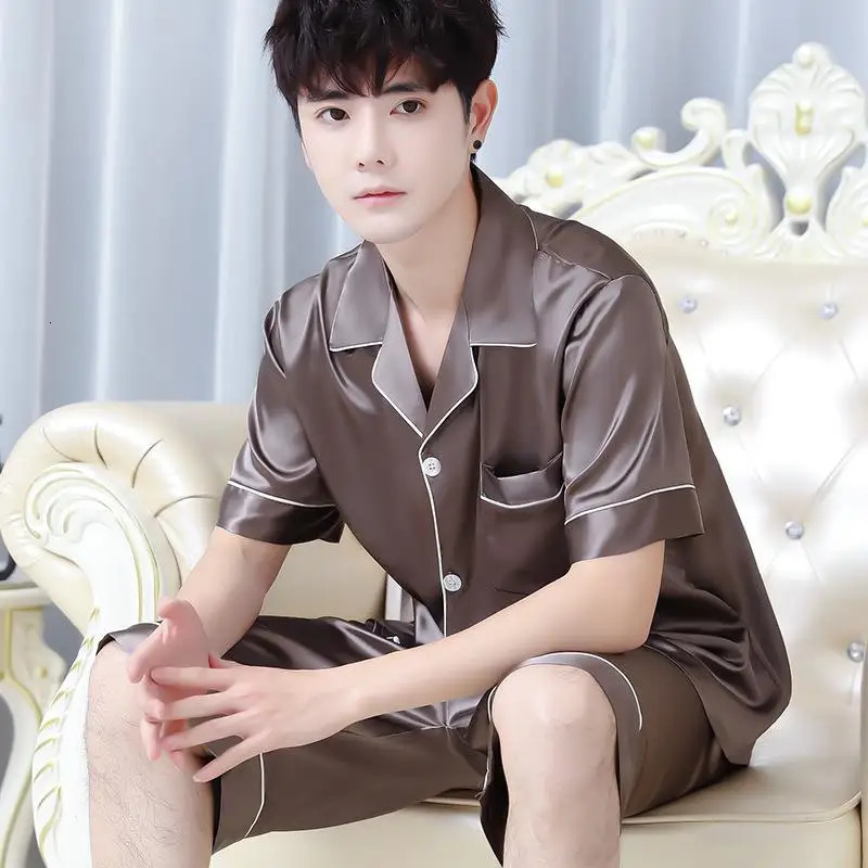 Summer Mens Ice Silk Pajamas Homewear Suit Thin ShortSleeved Shorts Loose Large Size Youth Fashion Leisure 250614