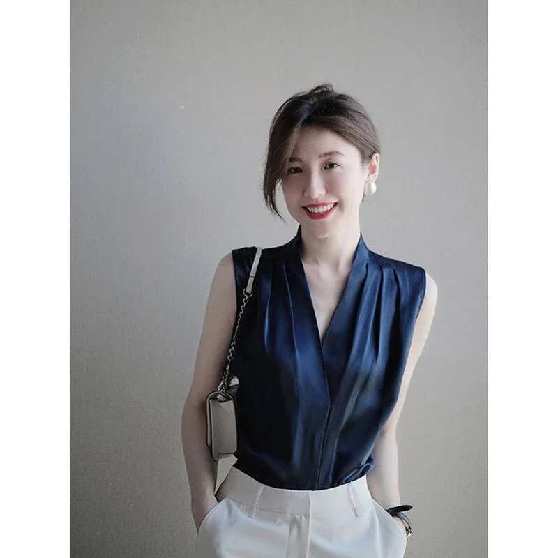 Shirts Blouses for Women Sleeveless Dress Office Outfits Formal Off Shoulder Woman Top V Neck Wear To Work White Sexy M Pretty