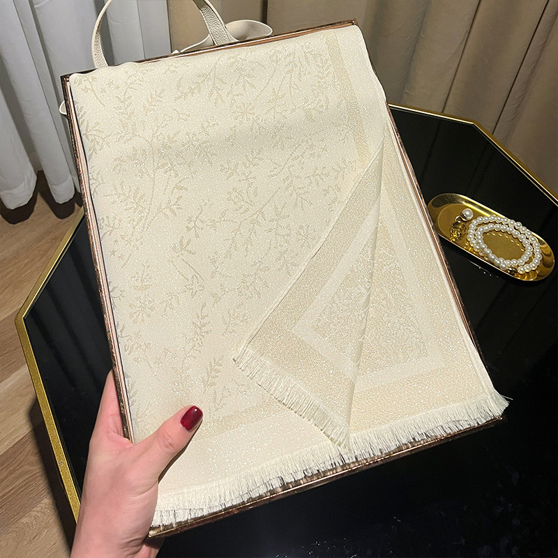 10709 Vintage Scarv… - image