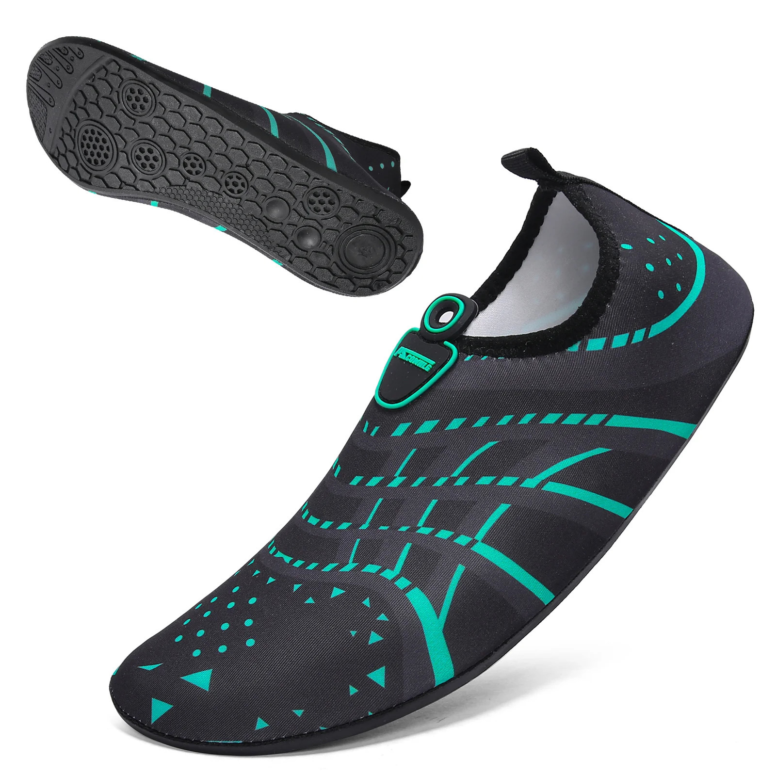 Aqua Shoes Summer Male Swimming Beach Barefoot Water Shoes Women Light Wader Fishing Sea Shoes Large Size 48 250613