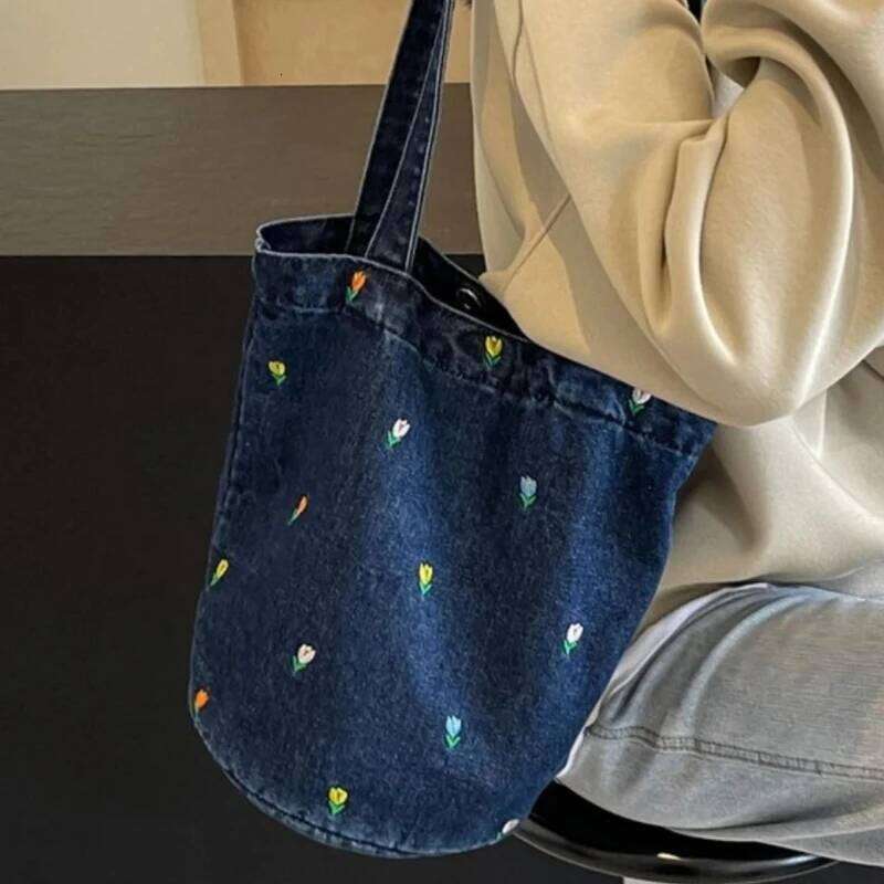 Women Versatile Single Strap Canvas Water Bucket Embroidered Denim Shoulder Bag Casual Sle Commuter Purses and Handbags