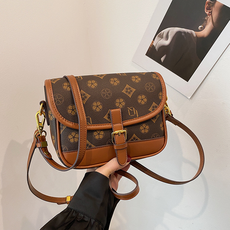 designer High-end Retro Print Small Square Bag for Women 2025 New Cross-border Commuter Underarm Bag Versatile Shoulder Crossbody Bag